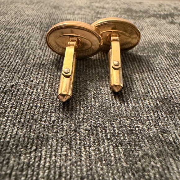 Gold-filled Monogrammed Cufflinks “R” - Picture 3 of 4